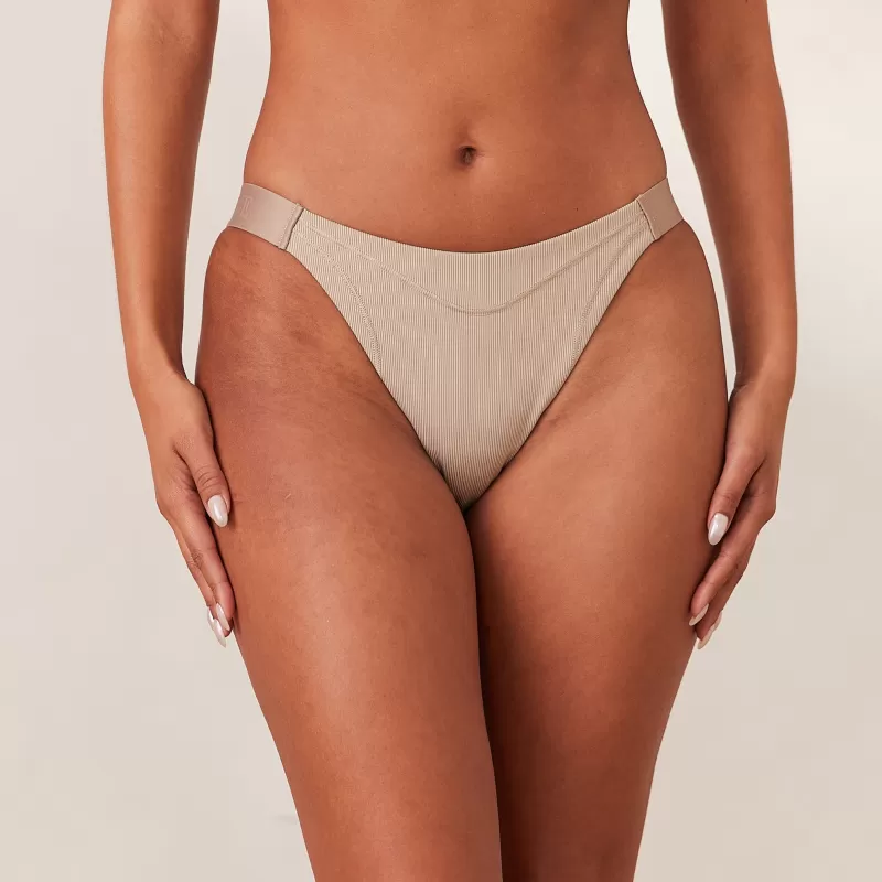Online Lounge Underwear Ribbed Mindful Slip - Hellbraun